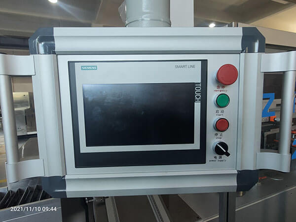 High Speed Cartoning Machine DXH-300 Touch Screen
